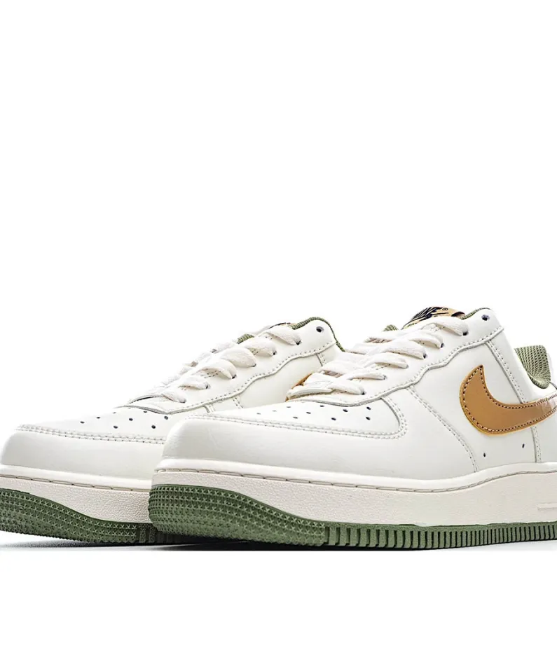 Nike Air Force 1 Low