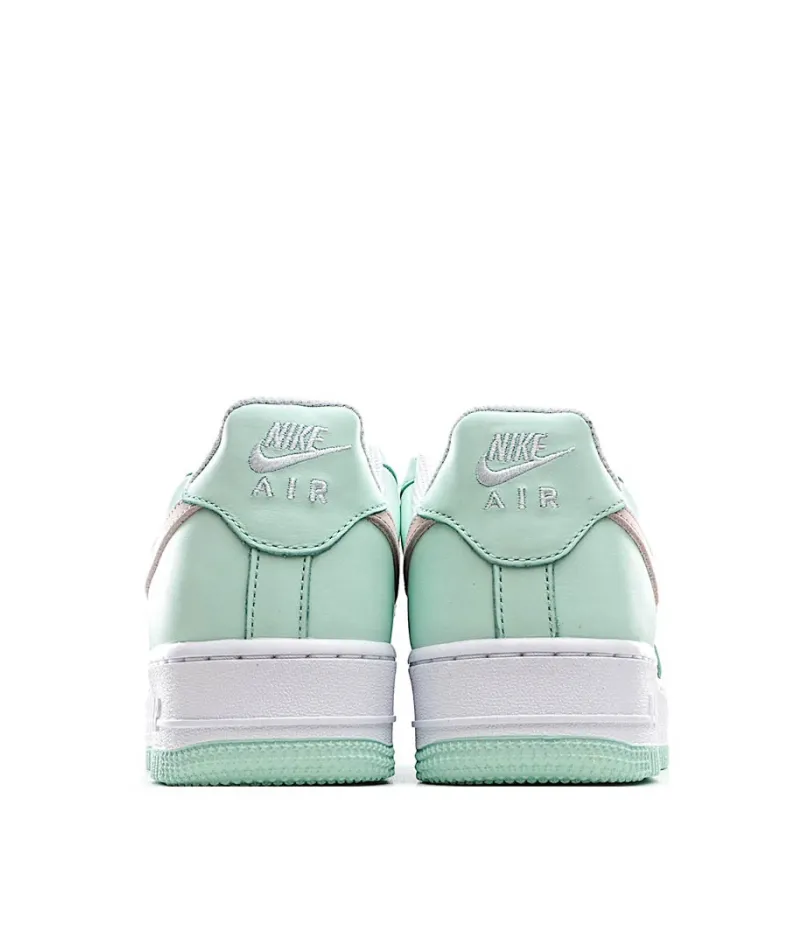 Nike Air Force 1 07 White and Green Low Top