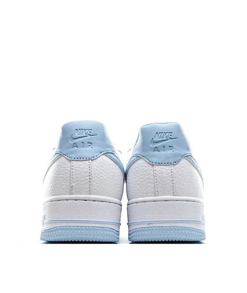 Nike Air Force 107 Sneakers