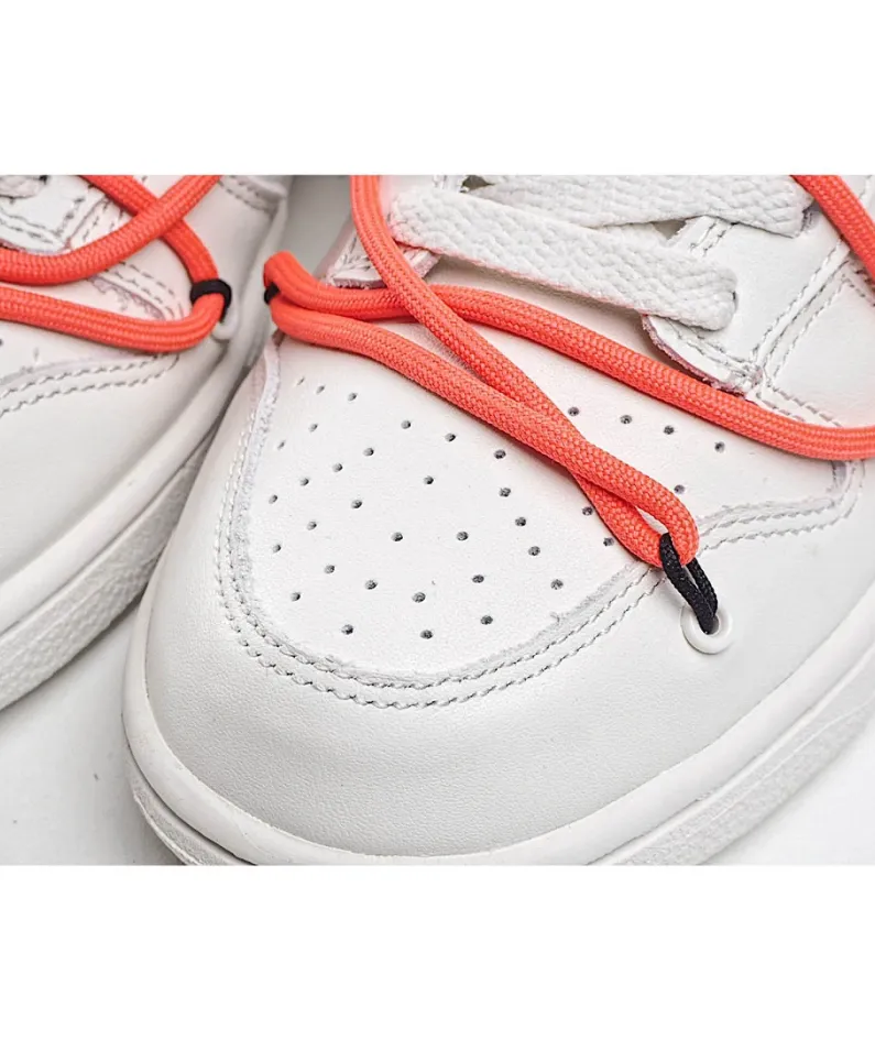 Nike SB Dunk OFF-WHITE Low-Top Sneakers
