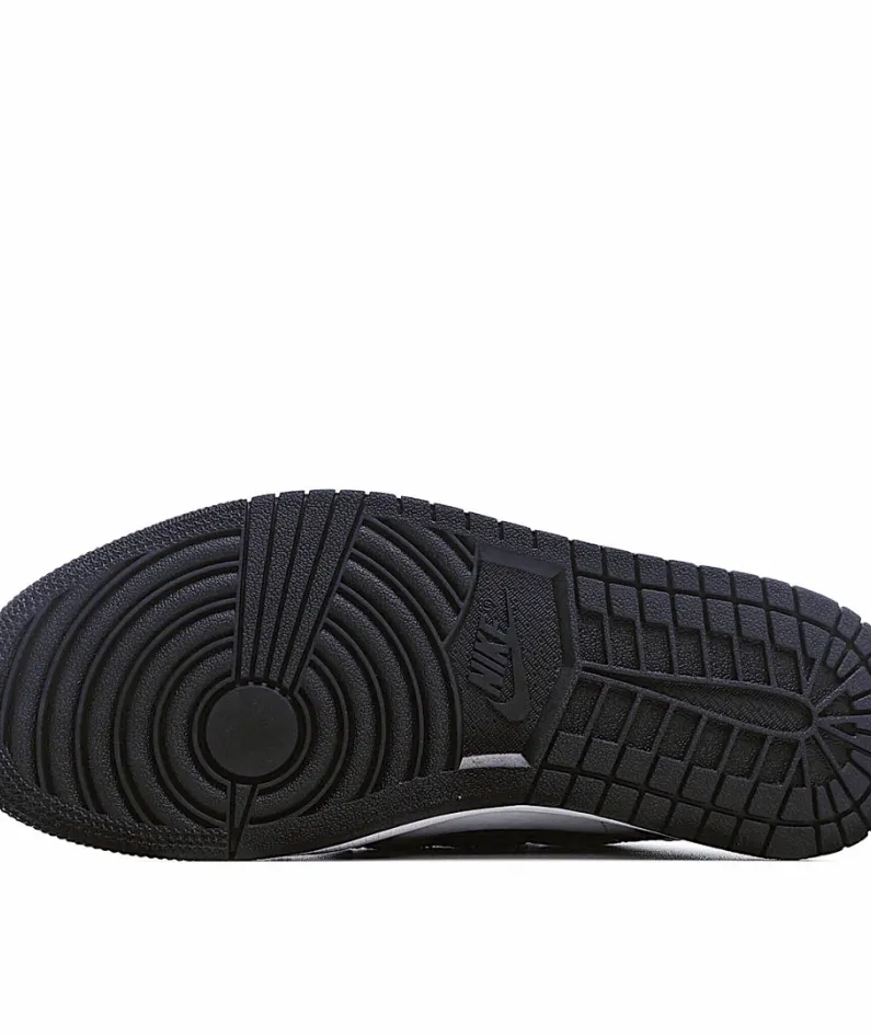 Air Jordan 1 Retro High OG 'Black/White'