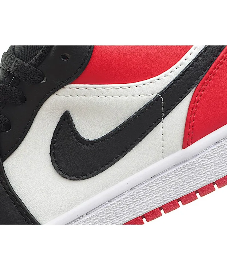 Air Jordan 1 Low Low Top Retro Culture Basketball Shoes Black Red Toe