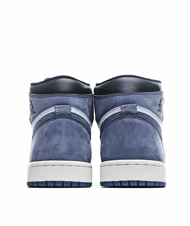 Air Jordan 1 Retro High OG 'Blue Moon'
