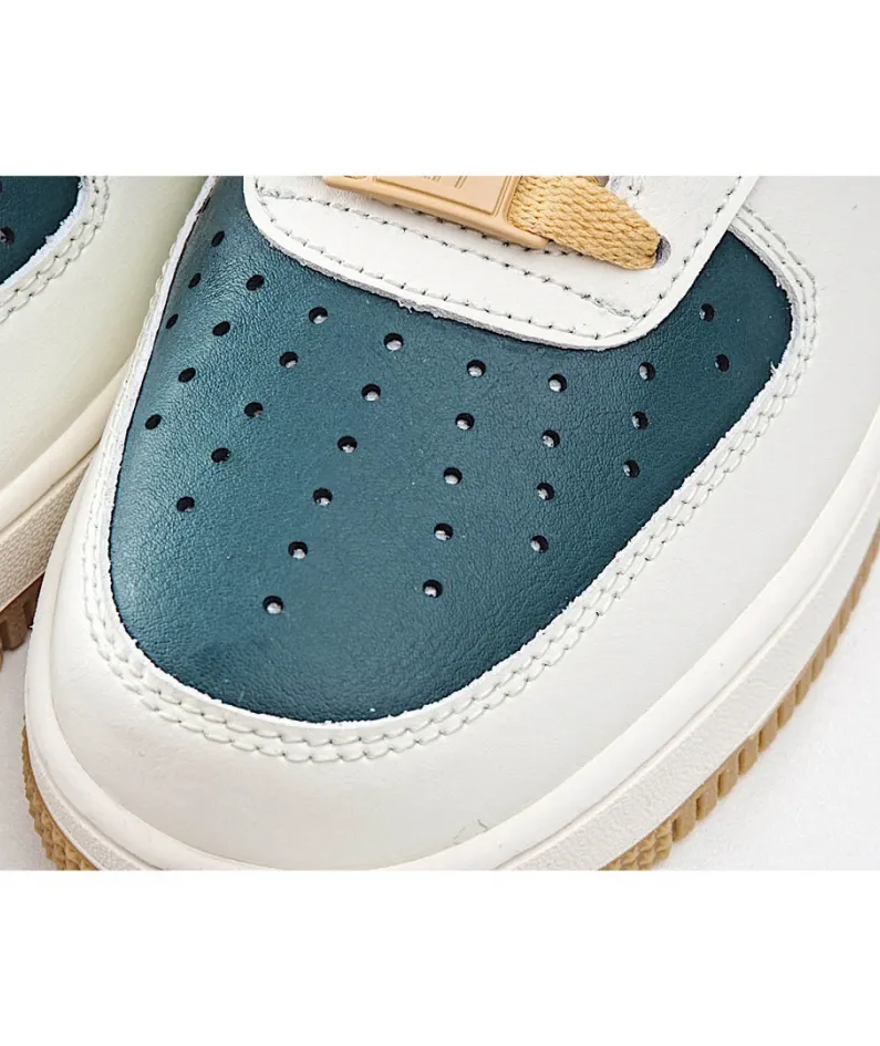 Nike Air Force 107  