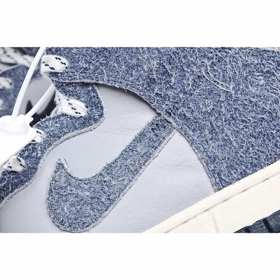Nike SB Dunk Hight "Strawberry Cough High-Top Sneakers"