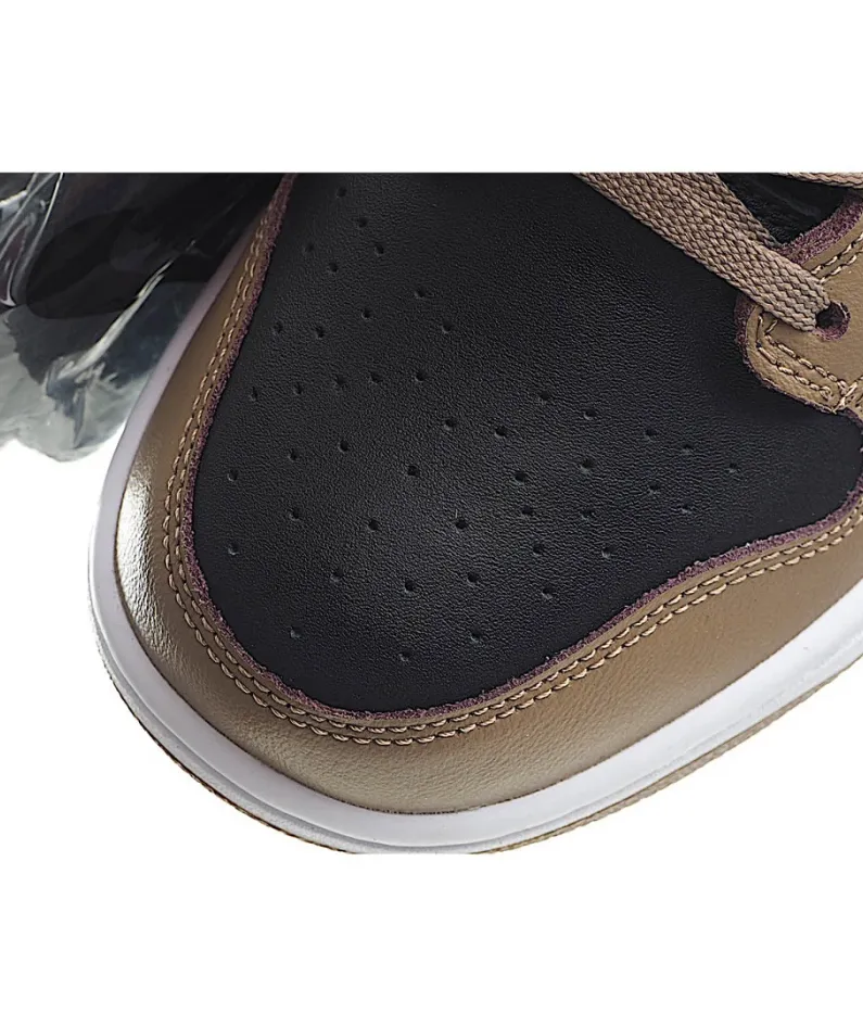 Nike Dunk High Moon Fossil High-Top Sneakers