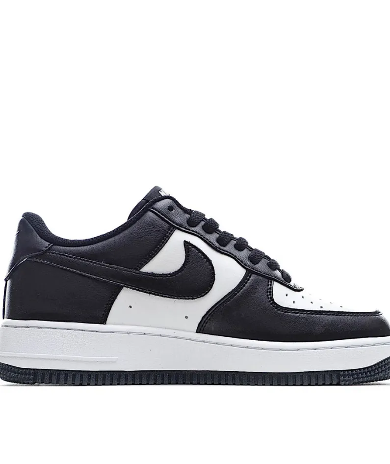 Nike Air Force 1 Low Black and White Panda Low Top