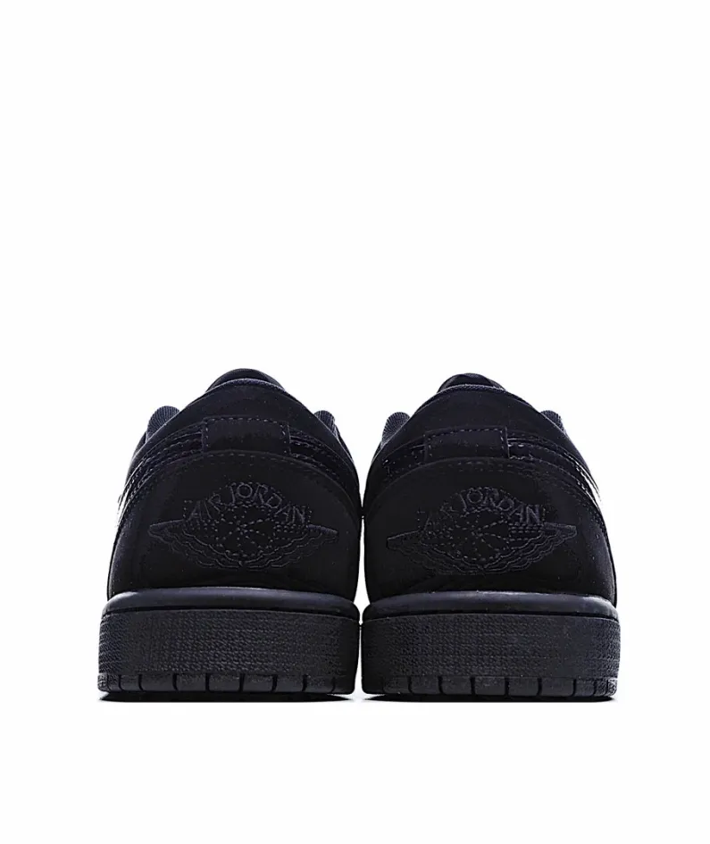 Air Jordan 1 Low 'Triple Black'