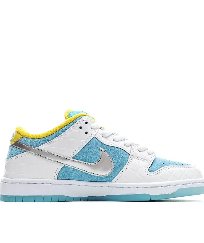 FTC Skateboarding x Nike SB Dunk Low Pro QSLAGOON PULSE Diamond Silver Ice Blue