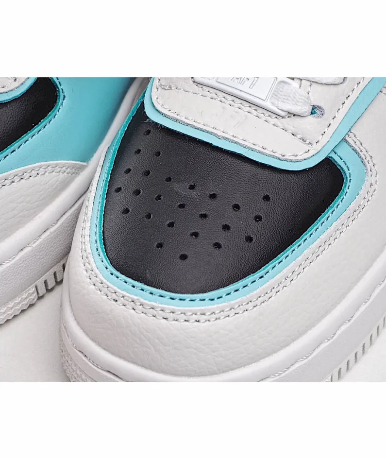 Nike WMNS Air Force 1 Shadow Low-Top Sneakers