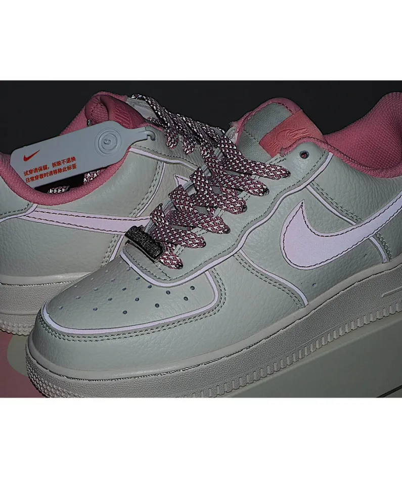 NikeAir Force 1 07 Low Beige Powder
