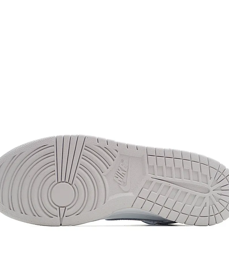 Nike SB Dunk High "Vast Grey"