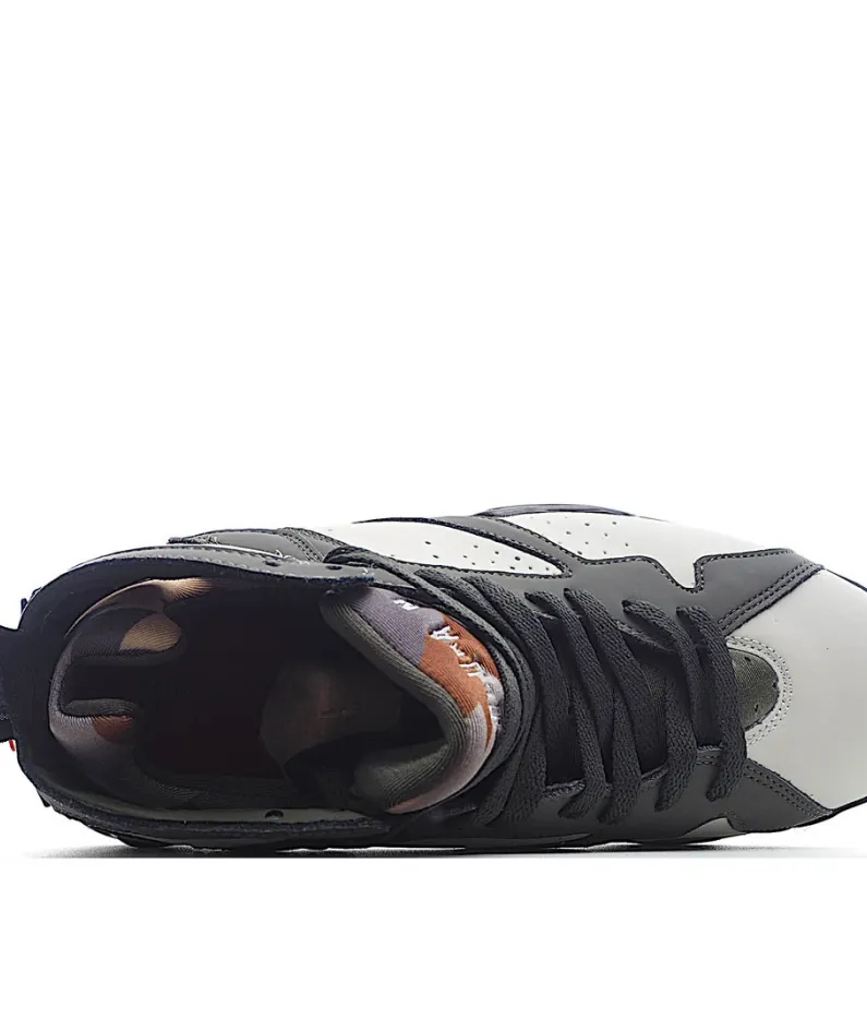 Patta x Air Jordan 7 Retro SP 'Icicle'