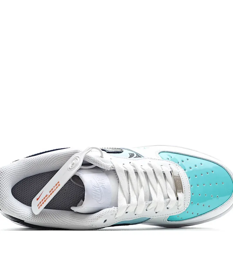 Nike Air Force 1 Low'07 Low Top Sneakers