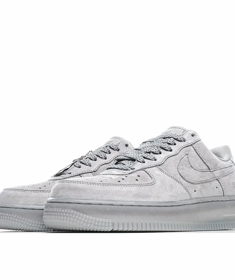 Reigning Champ x Nike Air Force 1 High 07 Sneakers
