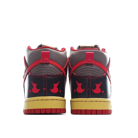 Nike Dunk High “Red Camo”  灰  黑 
