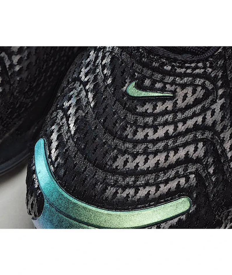 Nike Air Max 720 