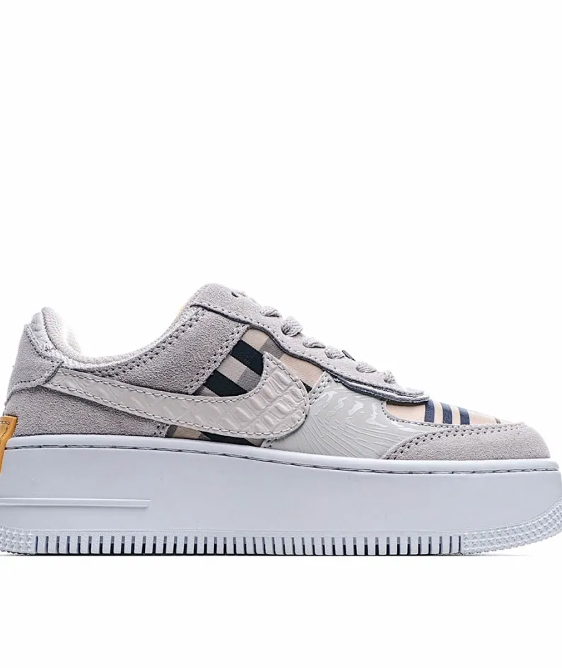 Nike WMNS Air Force 1 Shadow Low-Top Sneakers