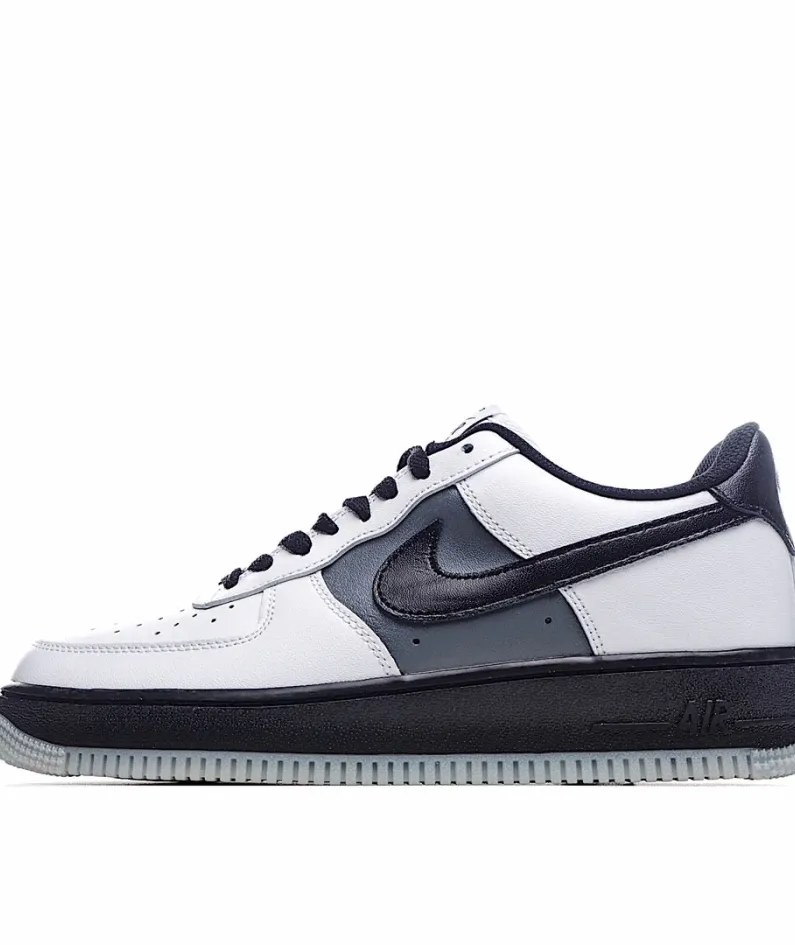 Nike Air Force 1 Low Black & White