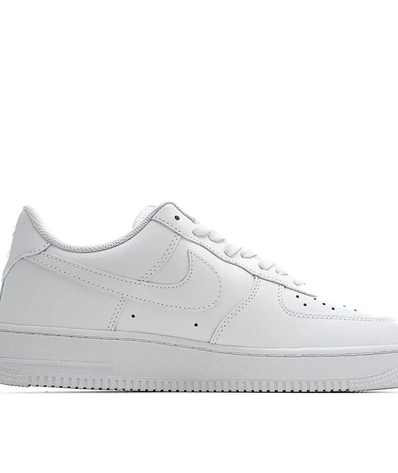 Nike Air Force 107 Low Low Top Sneakers