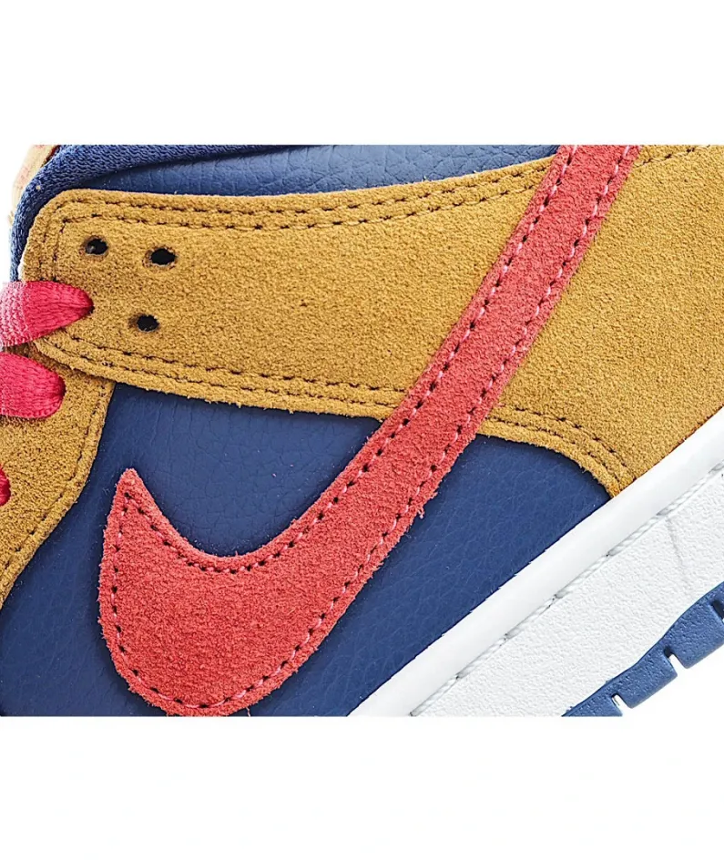Nike SB Dunk Low Pro "Papa Bear Brown Red Blue