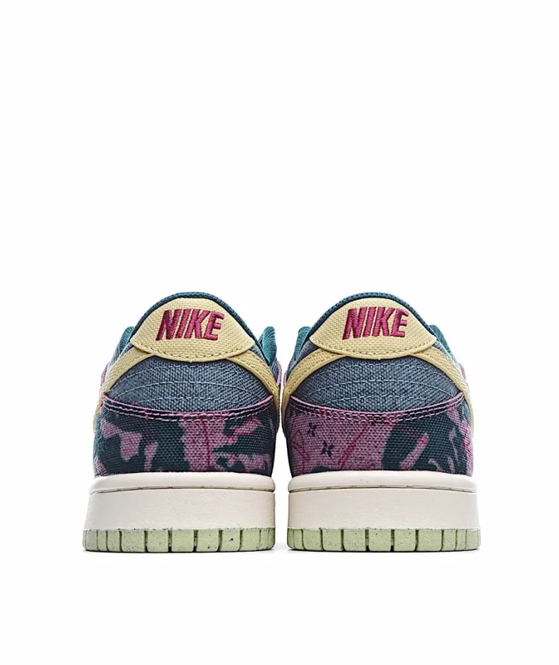 Nike SB Dunk Low