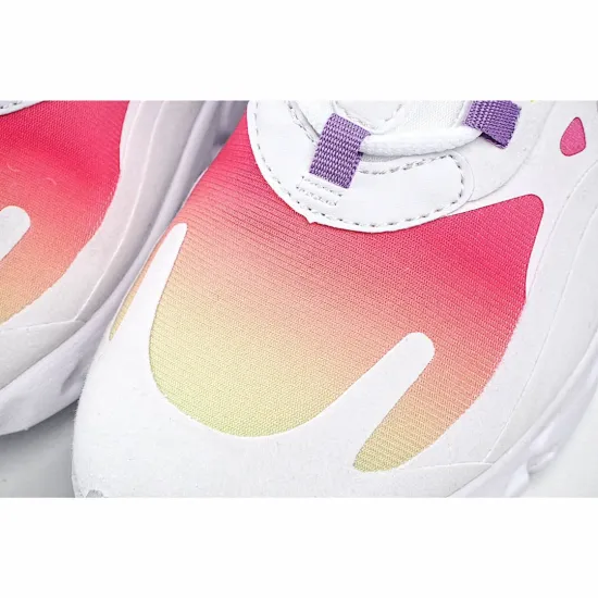 Nike Air Max 270 React 