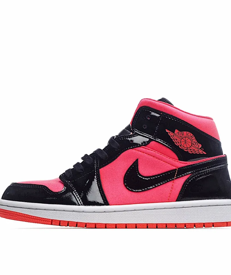 Wmns Air Jordan 1 Mid 'Hot Punch'
