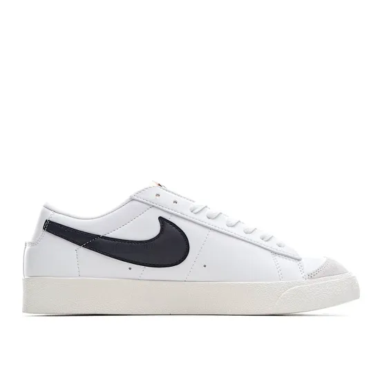 Nike Blazer Low Low-Top Sneakers