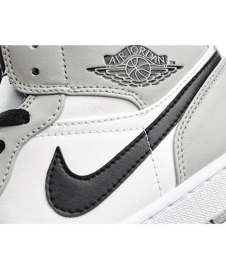Air Jordan 1 Mid GS 'Light Smoke Grey'