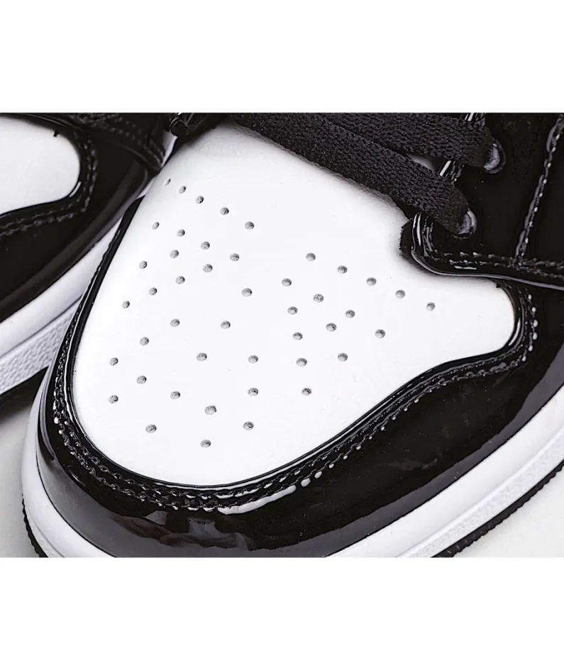Air Jordan 1 Mid SE 'Cyber Active Fuchsia'