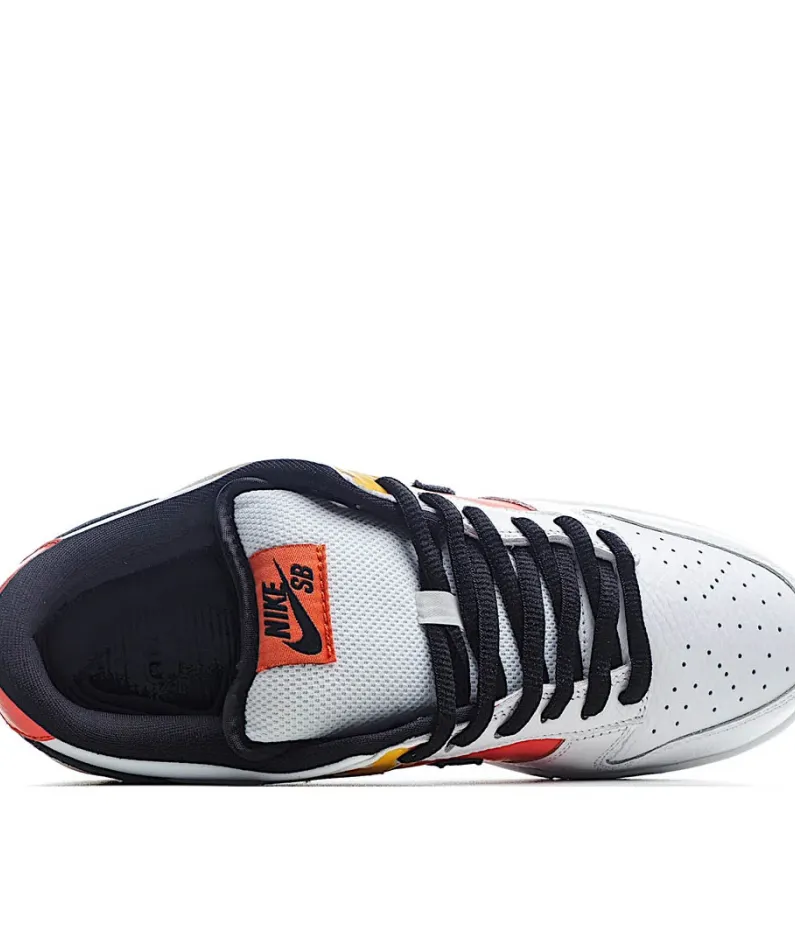 Nike SB Dunk Low Raygun Sneakers