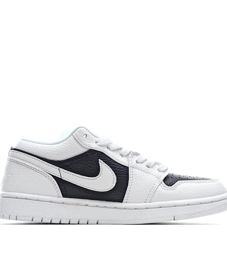 Wmns Air Jordan 1 Low 'Panda'