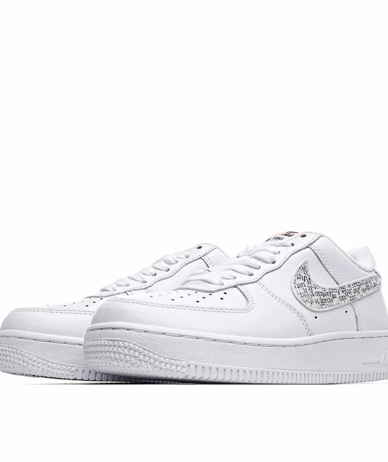 Nike Air Force 1 Low-Top Sneakers