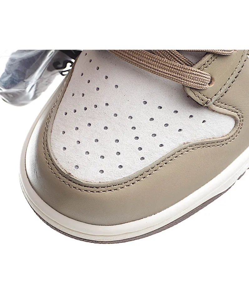 Nike Dunk High Chocolate Sneakers