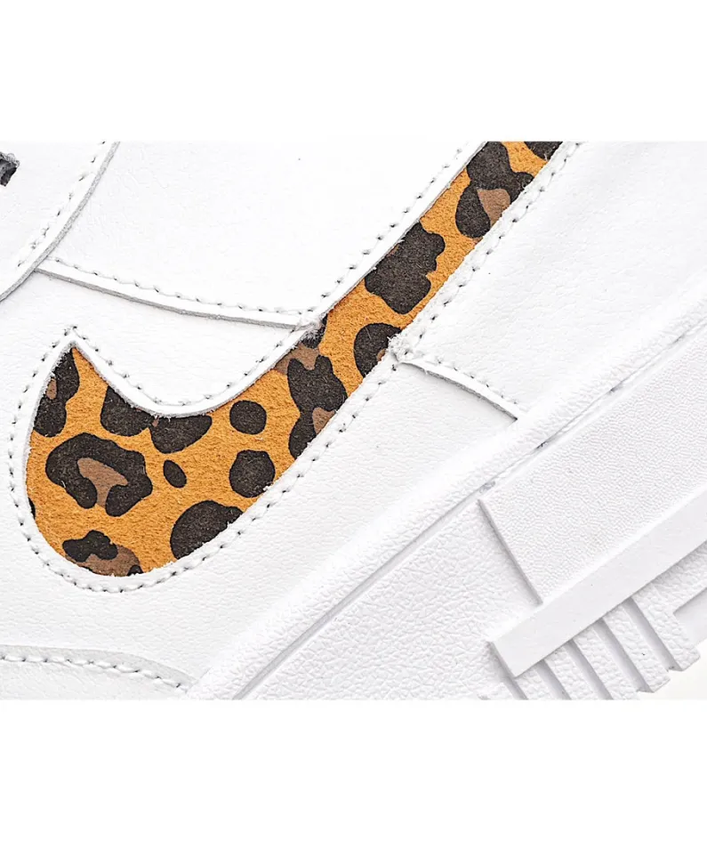 Nike Air Force 107 Sneakers