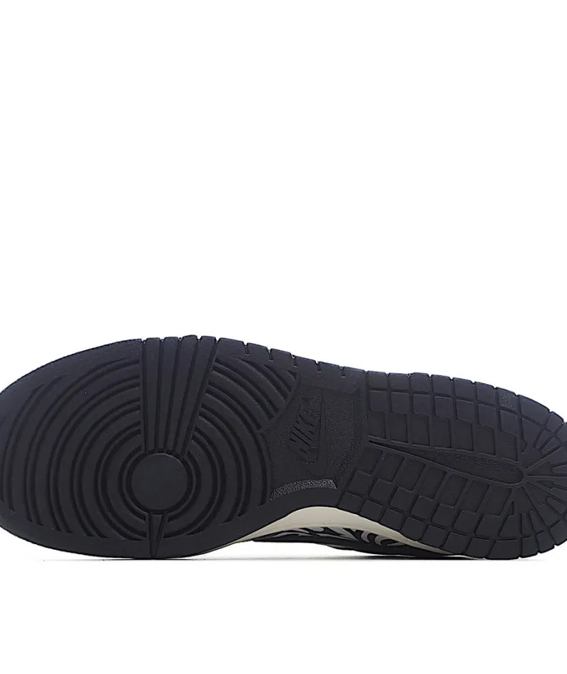 Nike Quartersnacks X Dunk SB Low“Zebra 黑 