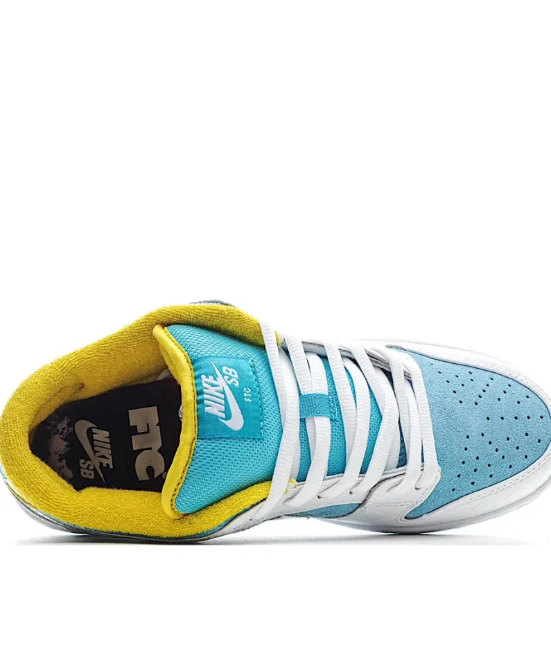 FTC Skateboarding x Nike SB Dunk Low Pro QSLAGOON PULSE Diamond Silver Ice Blue