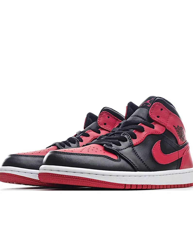 Air Jordan 1 Mid 'Banned'