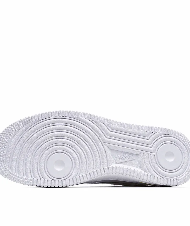 NIKE WMNS AIR FORCE 1 07 LX 