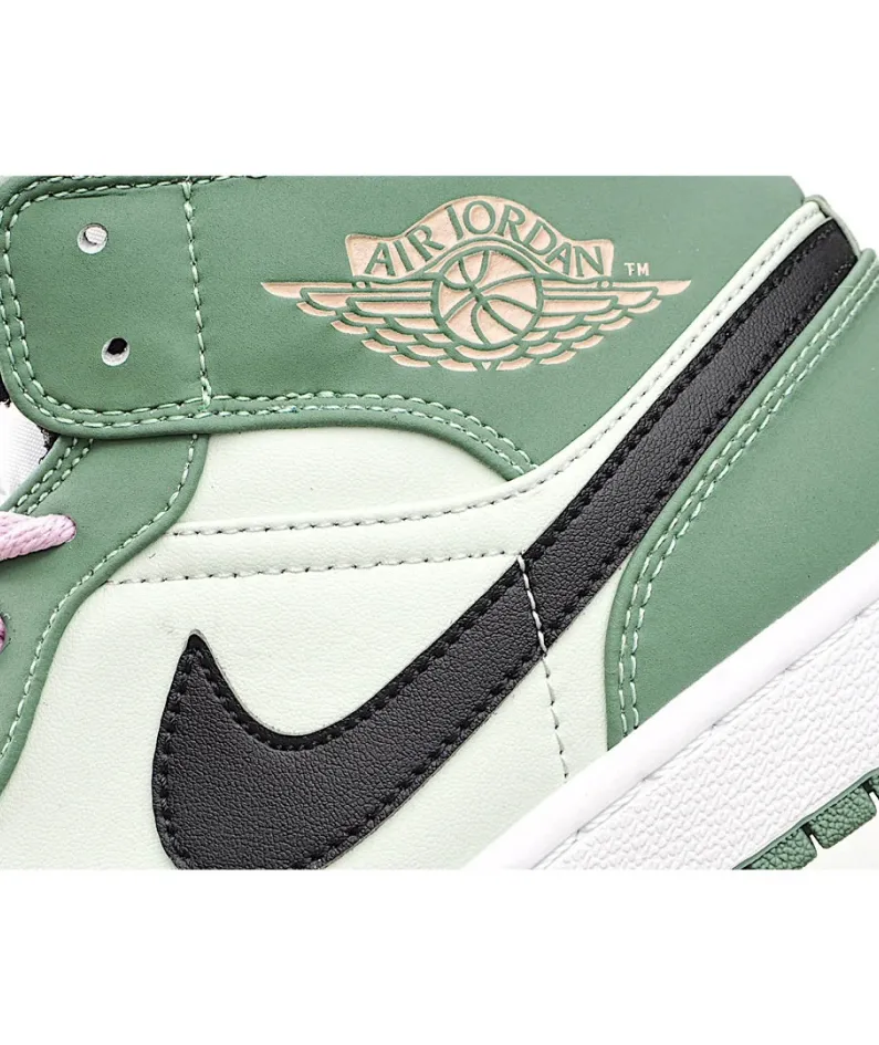 Wmns Air Jordan 1 Mid SE 'Dutch Green'