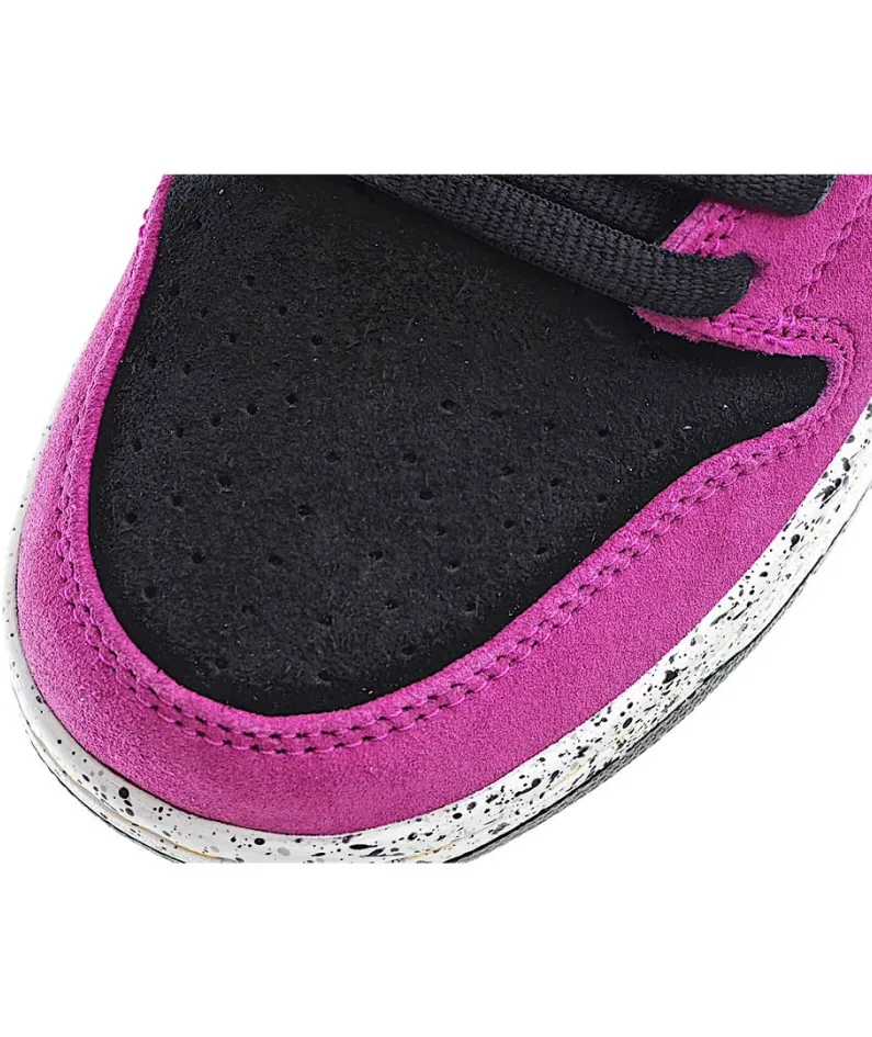 Nike Dunk SB Low SP Black Rose Low-Top Sneakers