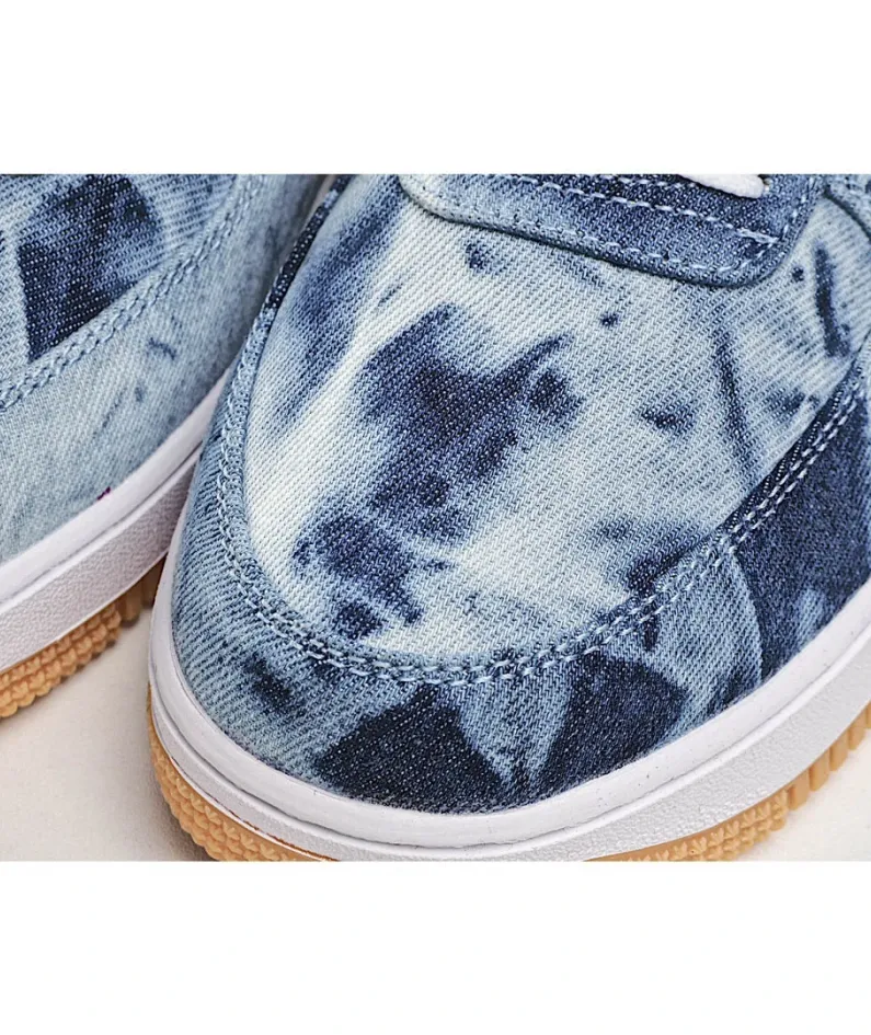 Nike Air Force 1 L V8 Blue