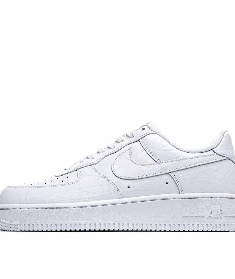 Nike Air Force 107 Low Top Sneakers