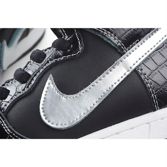 Diamond Supply Co. X Nike SB Dunk Low Pro  Tiffany   芙尼蓝 