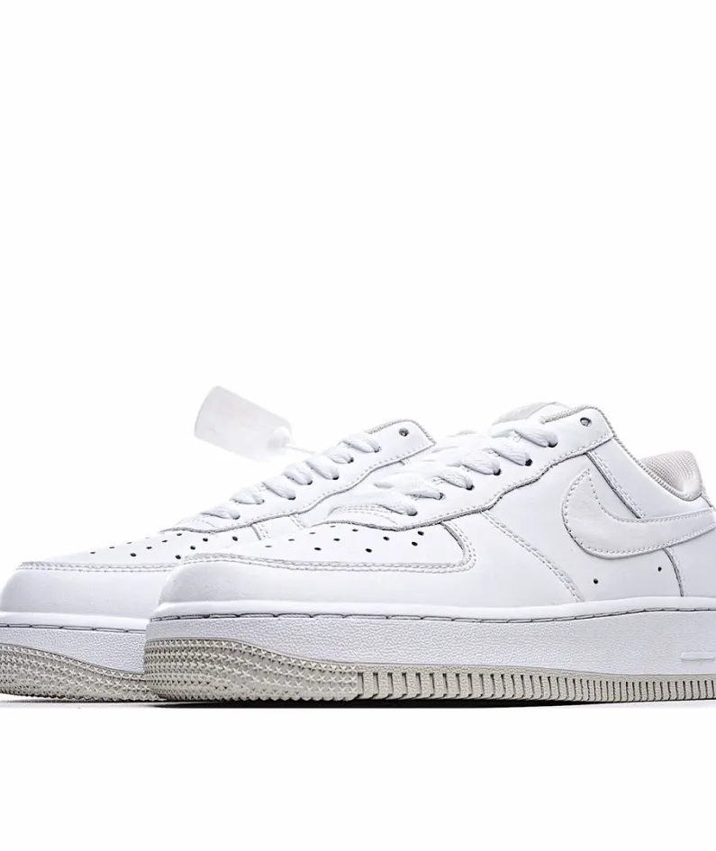 Nike Air Force 107 2 Sneakers