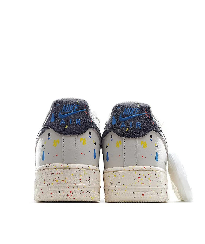 Nike Air Force 107 Sneakers