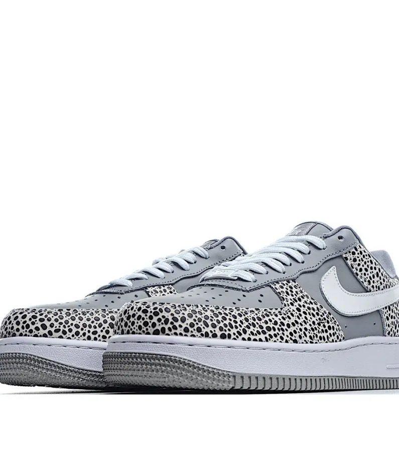 Nike Air Force 1 Low Low Top Sneakers