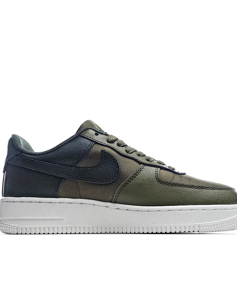 Nike Air Force 1 Low Sneakers Nike Air Force 1 Low Sneakers
