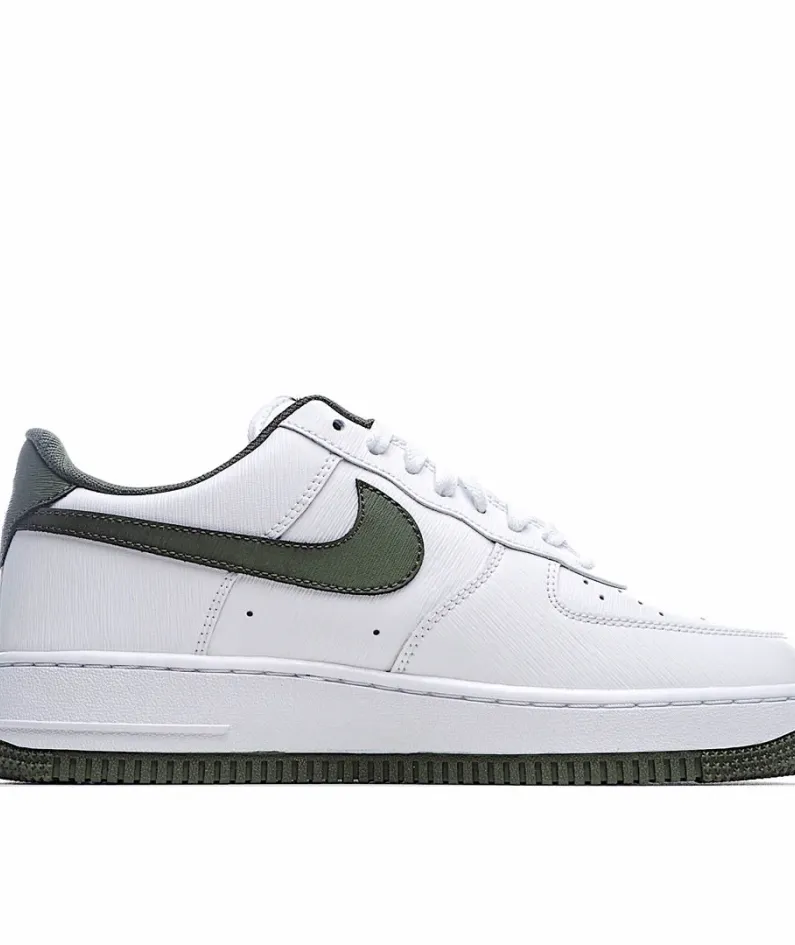 Nike Air Force 1 Low